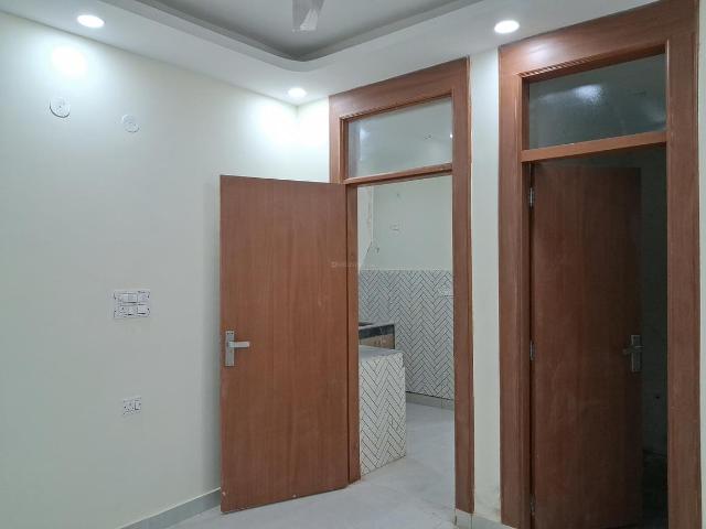 2 BHK Apartment in Sector 89 for resale Noida. The reference number is 19355234