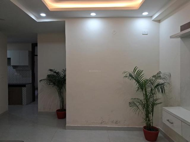 2 BHK Apartment in Sector 89 for resale Noida. The reference number is 19041622