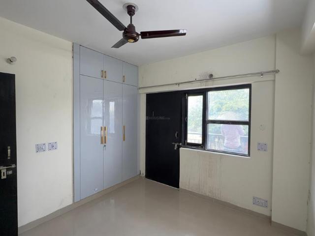 2 BHK Apartment in Sector 80 for rent Faridabad. The reference number is 20910744