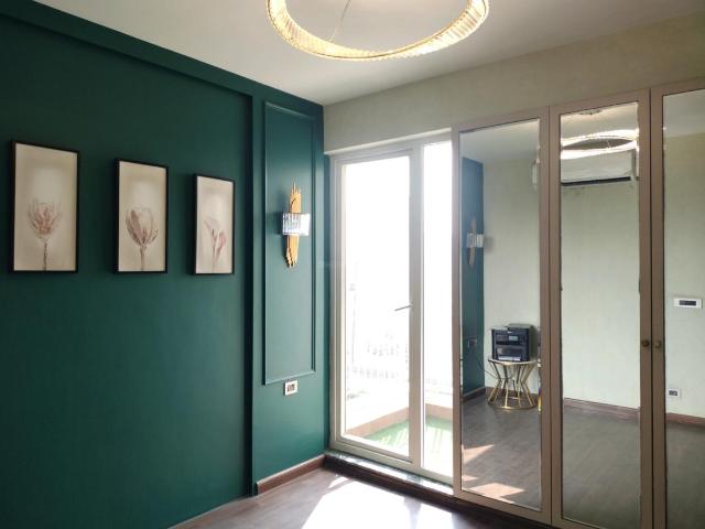 2 BHK Apartment in Sector 80 for resale Faridabad. The reference number is 18371711