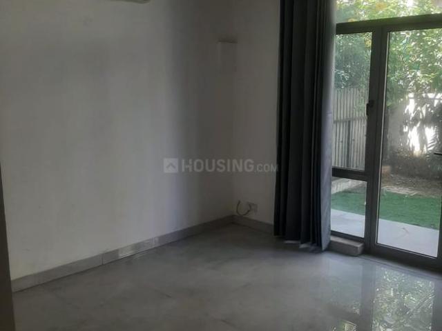 2 BHK Apartment in Sector 81 for rent Gurgaon. The reference number is 20409407