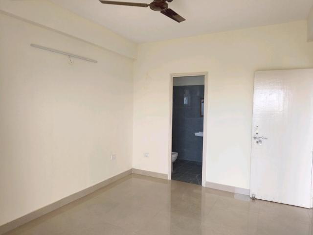 2 BHK Apartment in Sector 81 for rent Gurgaon. The reference number is 20444744
