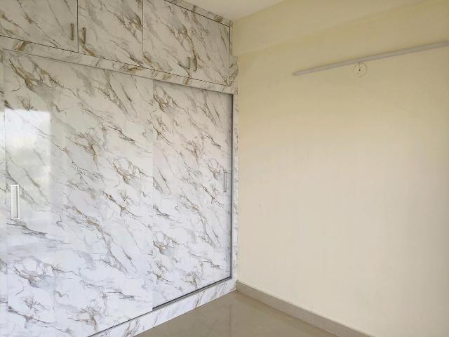 2 BHK Apartment in Sector 81 for rent Gurgaon. The reference number is 20444774