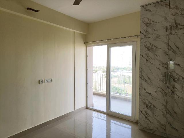 2 BHK Apartment in Sector 81 for rent Gurgaon. The reference number is 20444790