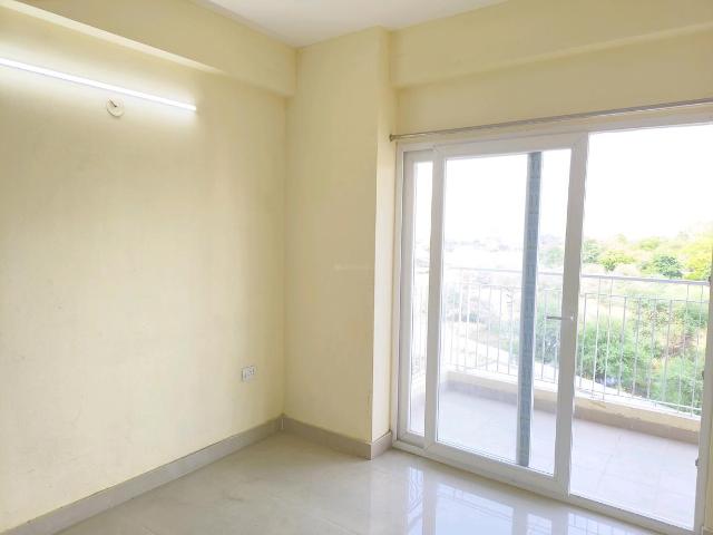 2 BHK Apartment in Sector 81 for rent Gurgaon. The reference number is 20444981
