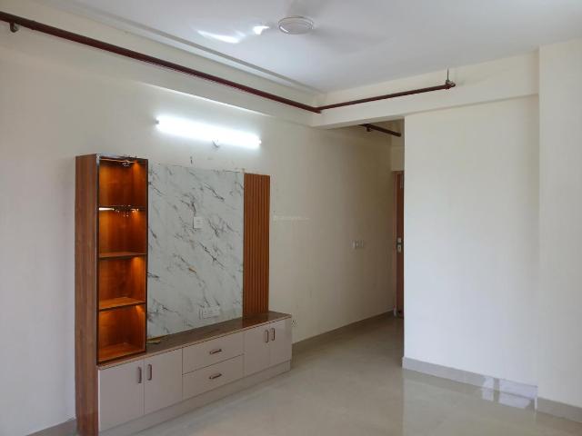 2 BHK Apartment in Sector 81 for rent Gurgaon. The reference number is 20737635
