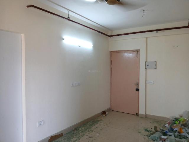 2 BHK Apartment in Sector 81 for rent Gurgaon. The reference number is 20044082