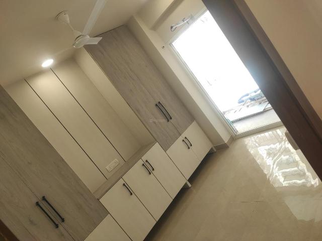 2 BHK Apartment in Sector 81 for rent Gurgaon. The reference number is 20091921