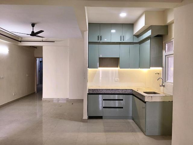 2 BHK Apartment in Sector 81 for rent Gurgaon. The reference number is 20204066