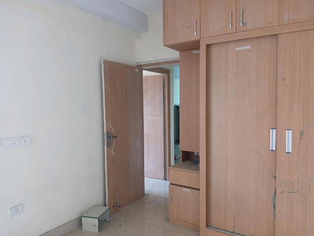 2 BHK Apartment in Sector 81 for rent Gurgaon. The reference number is 20266756