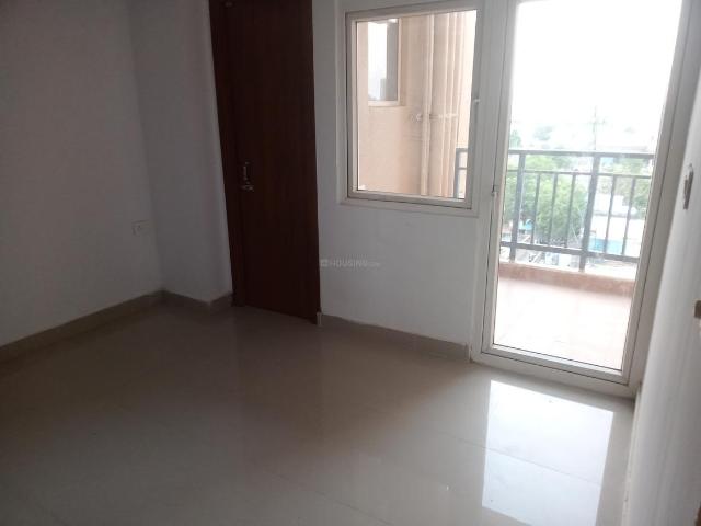 2 BHK Apartment in Sector 81 for rent Gurgaon. The reference number is 20383478