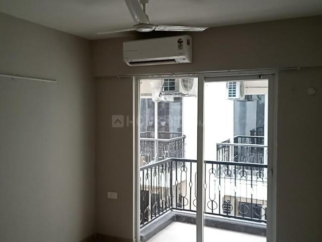 2 BHK Apartment in Sector 81 for rent Gurgaon. The reference number is 20390754
