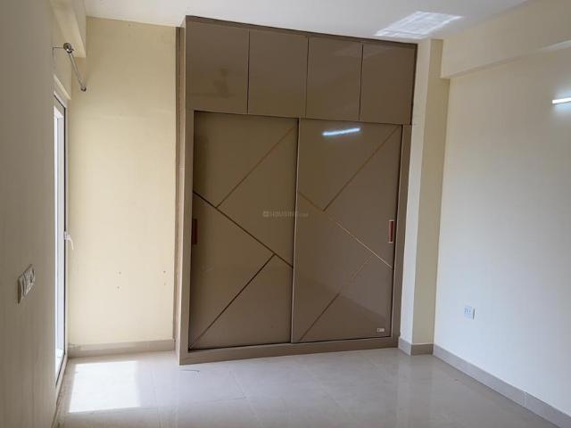 2 BHK Apartment in Sector 81 for rent Gurgaon. The reference number is 20391065