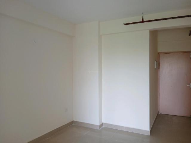 2 BHK Apartment in Sector 81 for resale Gurgaon. The reference number is 20751487