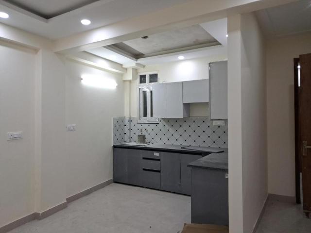 2 BHK Apartment in Sector 81 for resale Noida. The reference number is 20897551