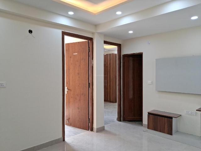2 BHK Apartment in Sector 81 for resale Noida. The reference number is 20128985