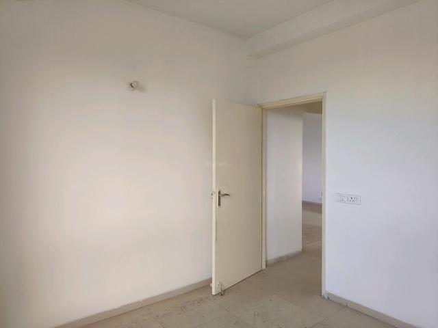 2 BHK Apartment in Sector 83 for rent Gurgaon. The reference number is 20474281