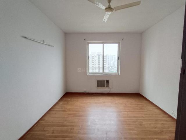 2 BHK Apartment in Sector 83 for resale Gurgaon. The reference number is 19880153