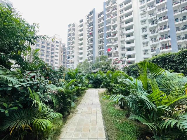 2 BHK Apartment in Sector 83 for resale Gurgaon. The reference number is 20310075