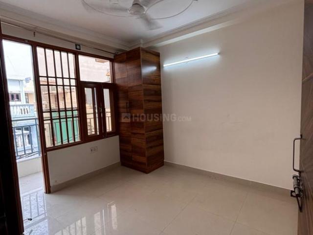 2 BHK Apartment in Sector 8 Dwarka for rent New Delhi. The reference number is 19897040