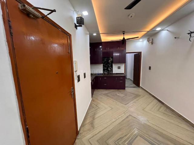 2 BHK Apartment in Sector 8 Dwarka for rent New Delhi. The reference number is 20462557