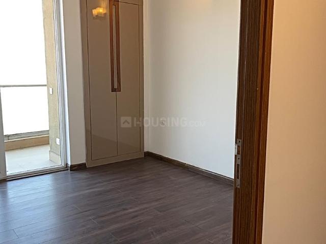 2 BHK Apartment in Sector 94 for rent Noida. The reference number is 19664433