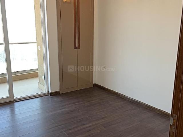 2 BHK Apartment in Sector 94 for rent Noida. The reference number is 19664543