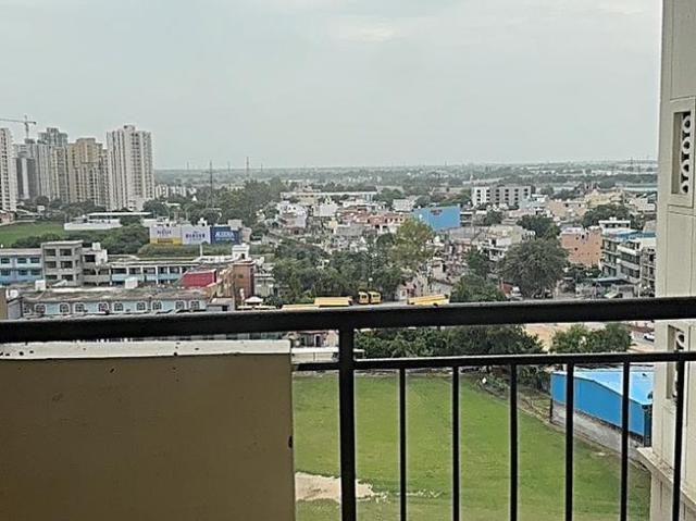 2 BHK Apartment in Sector 95 for rent Gurgaon. The reference number is 18036096