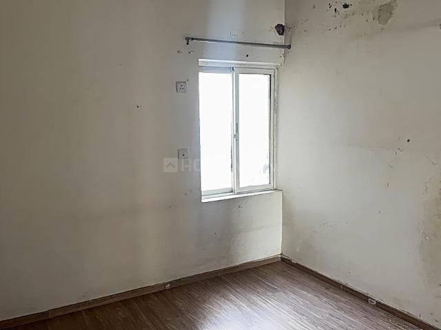 2 BHK Apartment in Sector 95 for rent Gurgaon. The reference number is 19578635