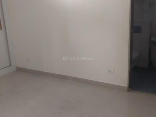 2 BHK Apartment in Sector 99 for rent Noida. The reference number is 20471732