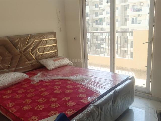 2 BHK Apartment in Sector 99 for rent Gurgaon. The reference number is 19798736