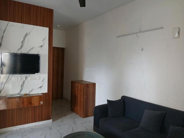 2 BHK Apartment in Sector 99 for rent Gurgaon. The reference number is 19851058