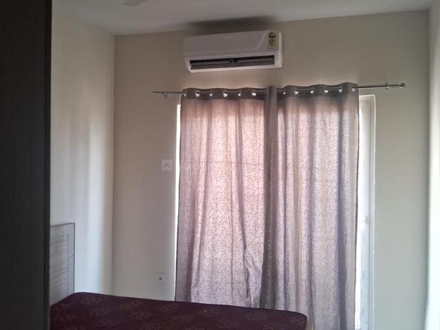 2 BHK Apartment in Sector 99 for rent Gurgaon. The reference number is 19933570