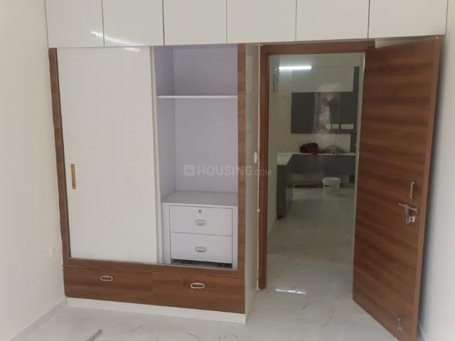 2 BHK Apartment in Sector 99 for rent Gurgaon. The reference number is 20104065