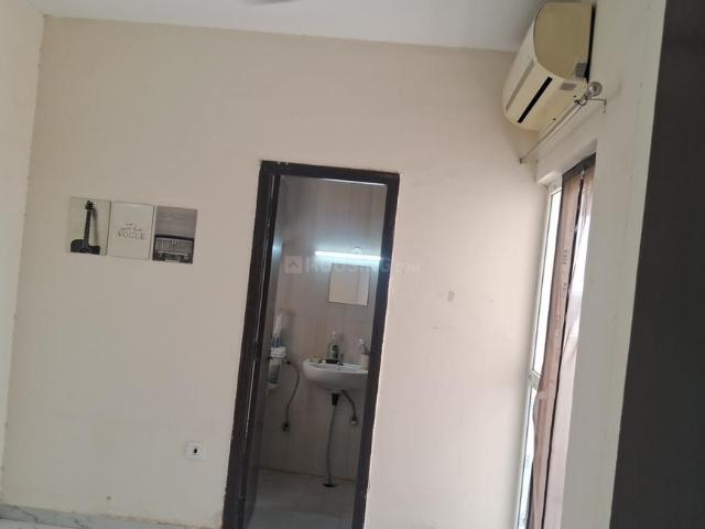 2 BHK Apartment in Sector 99 for rent Gurgaon. The reference number is 20292081