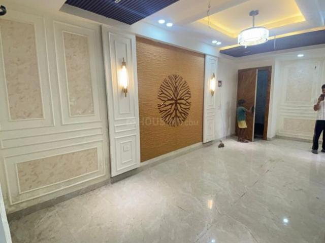 2 BHK Apartment in Sector 99 for resale Noida. The reference number is 20708852