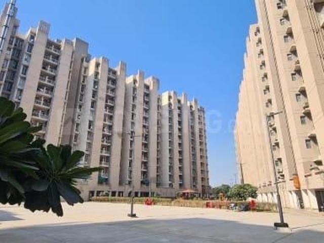 2 BHK Apartment in Sector 99A for rent Gurgaon. The reference number is 20808646