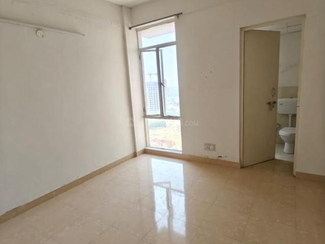 2 BHK Apartment in Sector 99A for resale Gurgaon. The reference number is 20315915