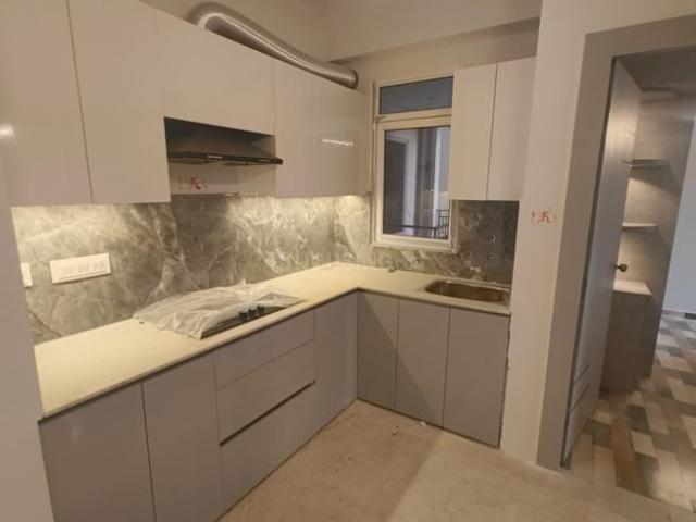 2 BHK Apartment in Sector 90 for rent Gurgaon. The reference number is 19921034