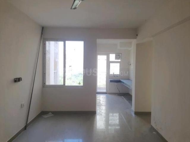 2 BHK Apartment in Sector 90 for rent Gurgaon. The reference number is 19940335