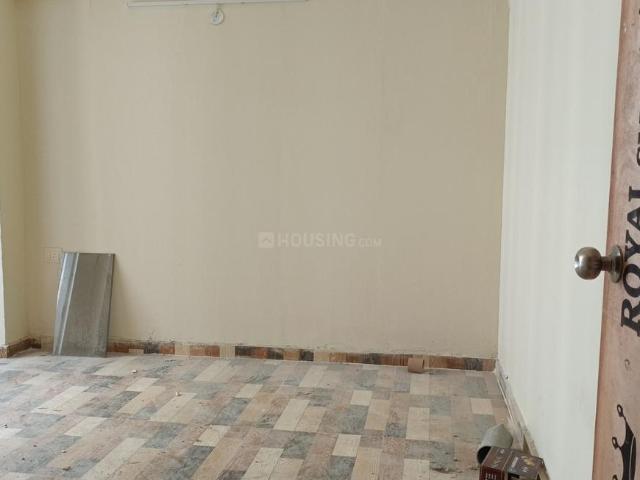 2 BHK Apartment in Sector 90 for rent Gurgaon. The reference number is 19945984