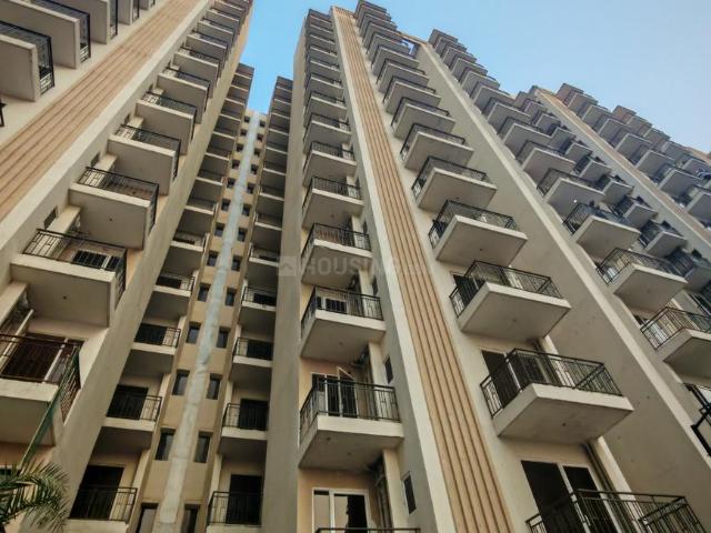 2 BHK Apartment in Sector 90 for rent Gurgaon. The reference number is 19984401