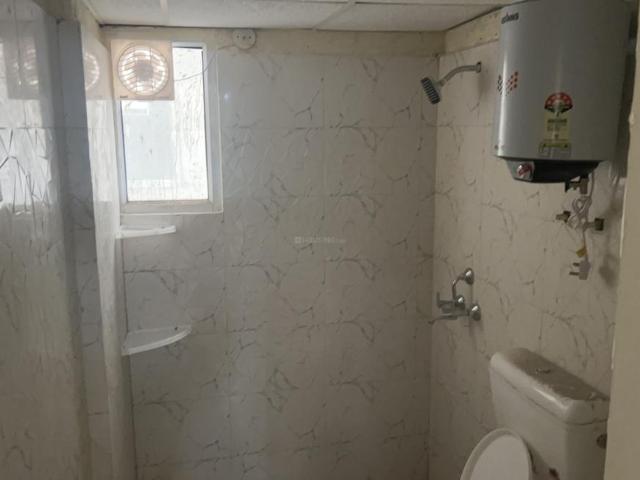 2 BHK Apartment in Sector 90 for rent Gurgaon. The reference number is 20482179