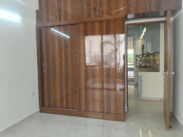 2 BHK Apartment in Sector 90 for rent Gurgaon. The reference number is 20114649