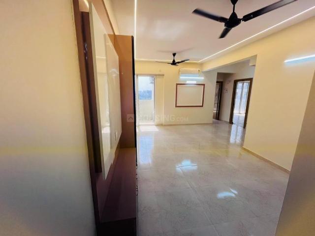 2 BHK Apartment in Sector 90 for rent Gurgaon. The reference number is 20255924