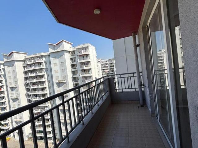 2 BHK Apartment in Sector 91 for resale Gurgaon. The reference number is 19623579