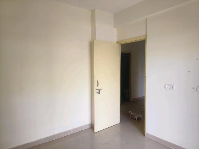2 BHK Apartment in Sector 92 for rent Gurgaon. The reference number is 19281792