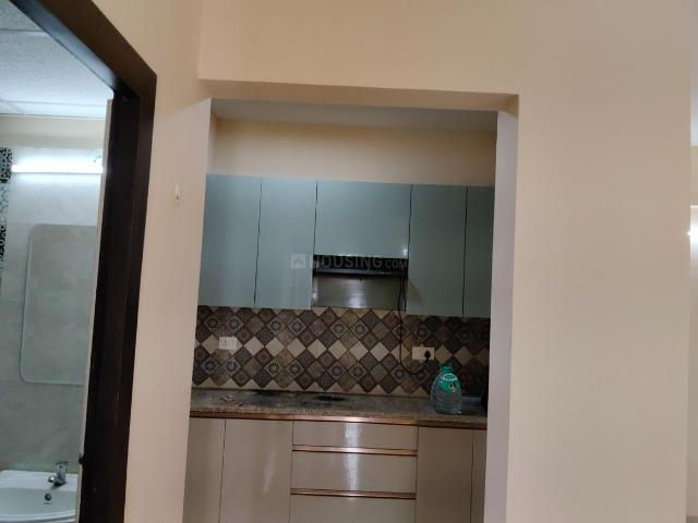 2 BHK Apartment in Sector 93 for rent Gurgaon. The reference number is 17393953