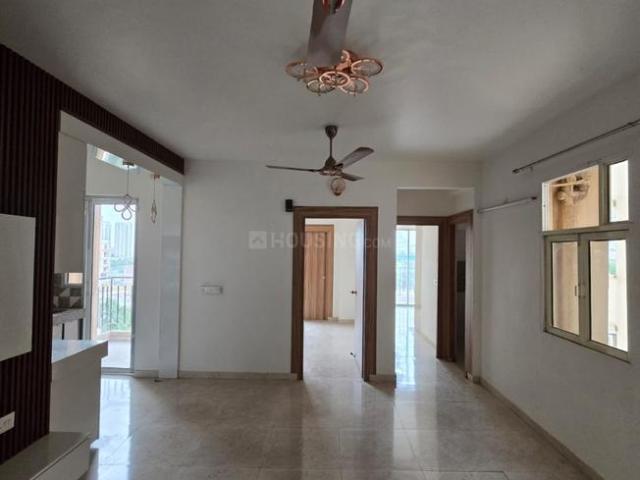 2 BHK Apartment in Sector 93 for rent Gurgaon. The reference number is 19973990