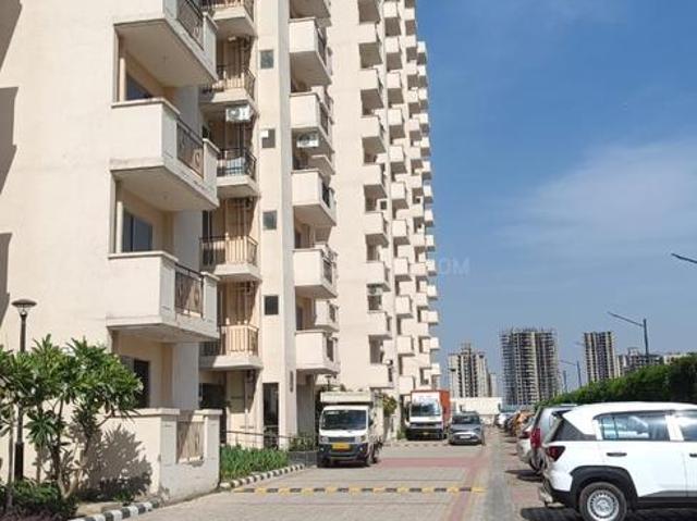 2 BHK Apartment in Sector 93 for rent Gurgaon. The reference number is 19983609